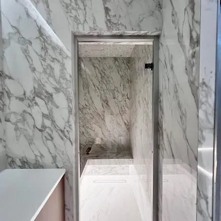 Duplex Elegant Au Coeur Du Marais Avec Cinema - 6p